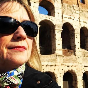 Meet your Posher, Lori